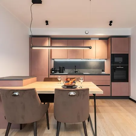 Hilltop - Seaplane Harbour Apartment Tallinn
