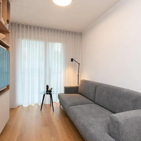 Hilltop - Seaplane Harbour Apartment Tallinn